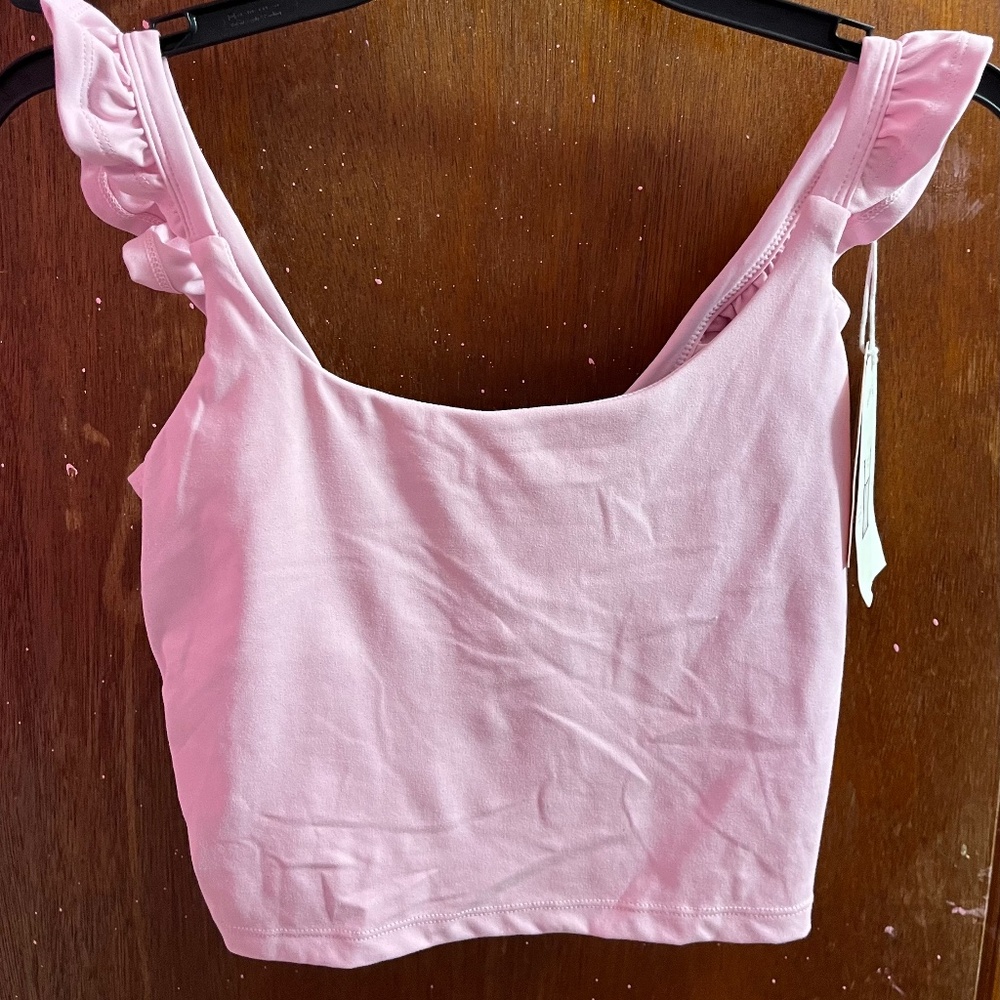 BLOGILATES light pink RUFFLE Tank